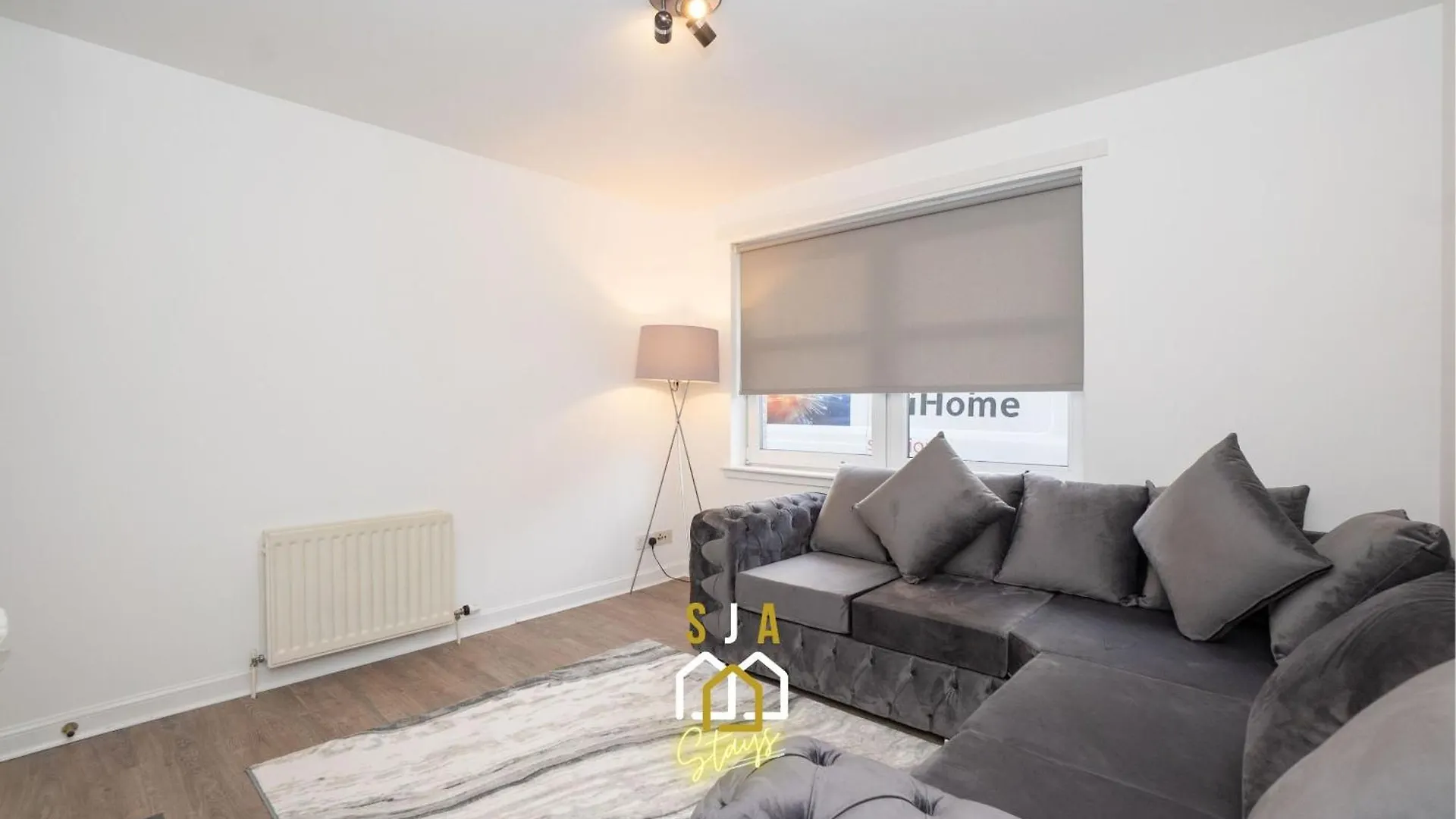 Pavlova House - Sja Stays - Modern 2 Bed Apartment Абердин