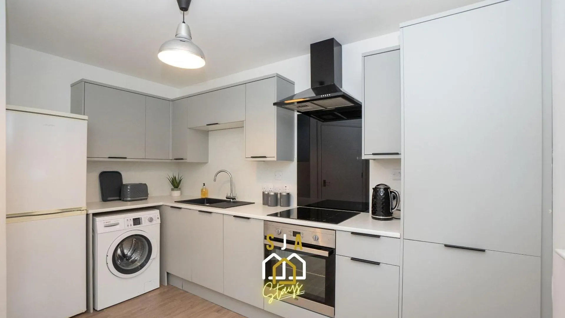 Pavlova House - Sja Stays - Modern 2 Bed Apartment Абердин 0*,
