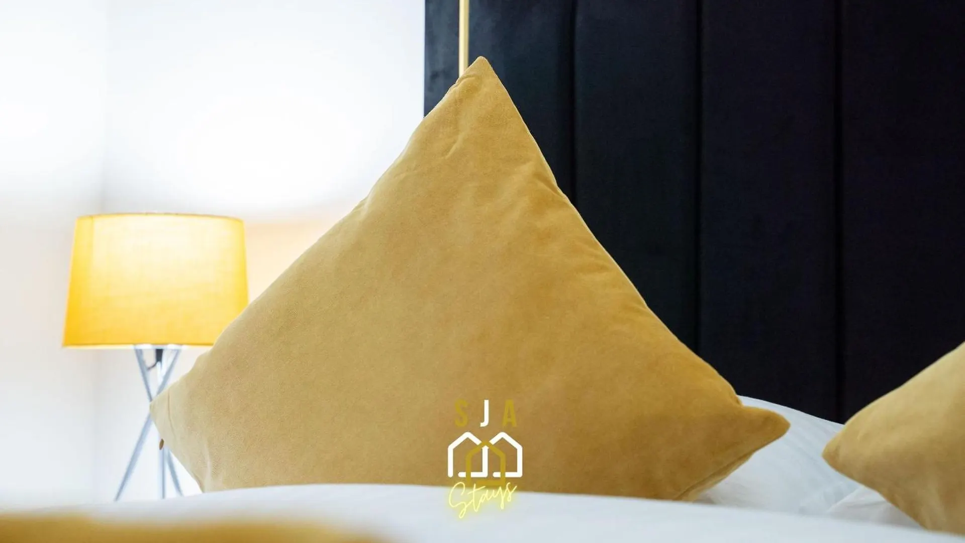 Pavlova House - Sja Stays - Modern 2 Bed Apartment Абердин 0*,  Великобритания